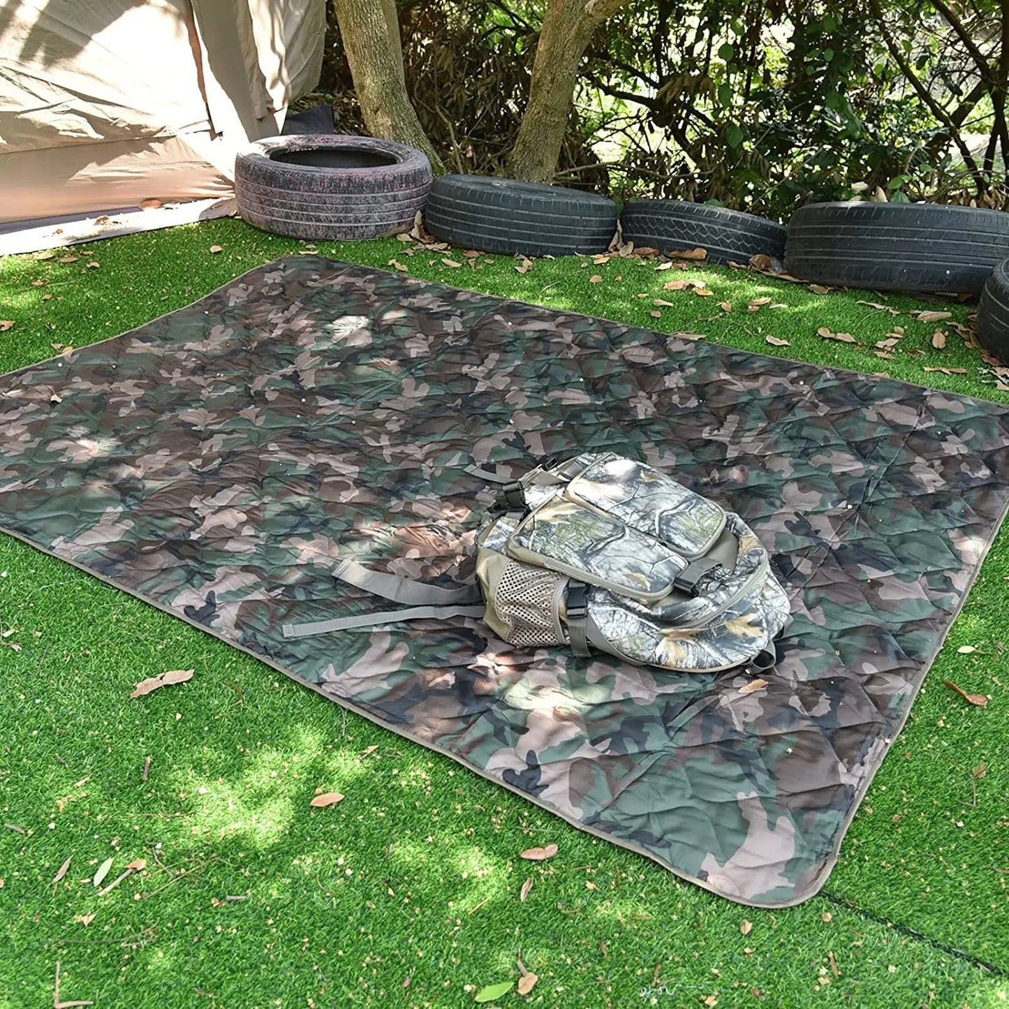 Kylebooker Waterproof Camo Woobie Blanket